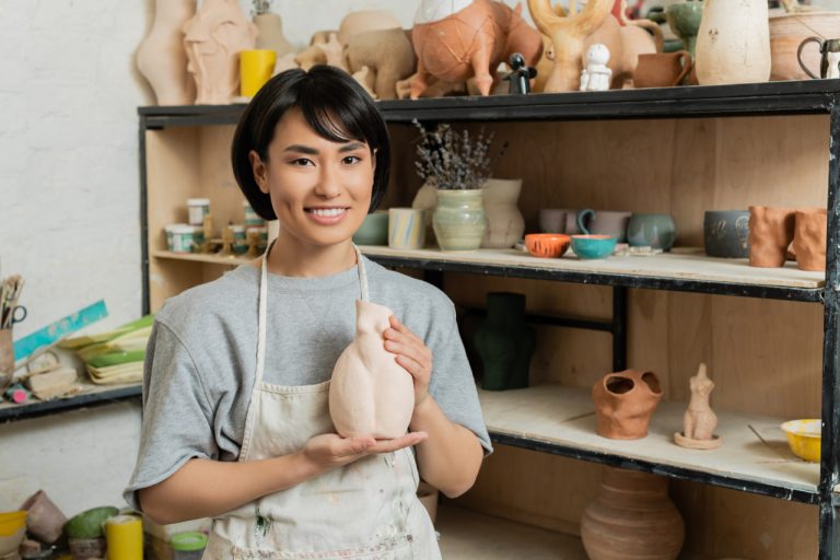 Choosing the Right Clay: A Guide for Beginners